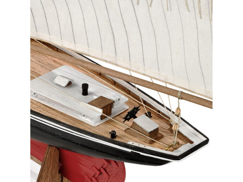 Amati Bluenose 1:100 medinis laivo modelio rinkinys, 54 cm