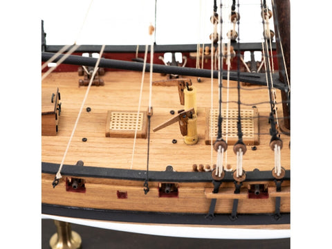 Amati Lady Nelson 1803 kuteris, 1:64 medinis laivo modelio rinkinys