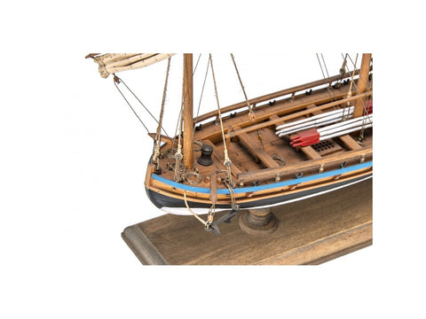 Amati švediška kanonierinė valtis – medinis modelio rinkinys B1550, 34,5 cm
