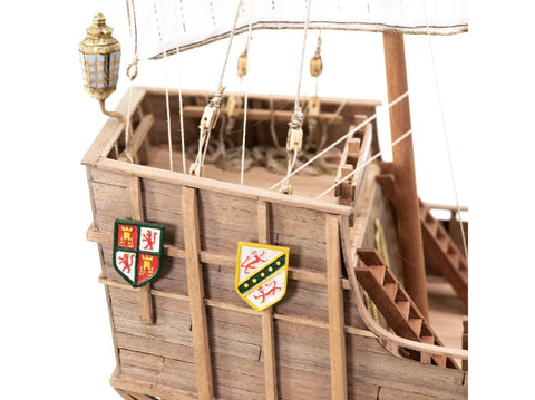 Amati Santa Maria karavelė 1:65 surenkamas medinis laivas 54 cm