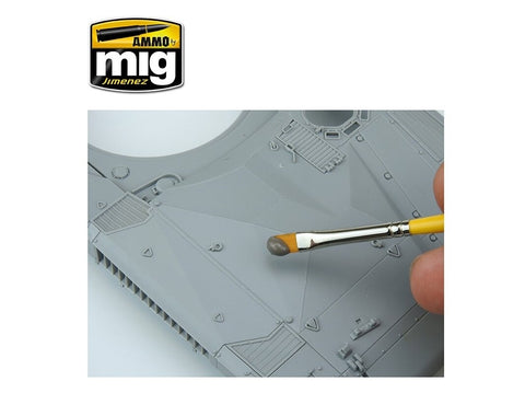 Ruda akrilinė neslystanti pasta 1/35 maketams, 20 ml