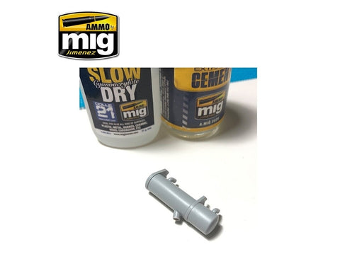 AMMO MIG neslystanti akrilo pasta, juoda, 1/72–1/48, 20 ml (AMIG2034)