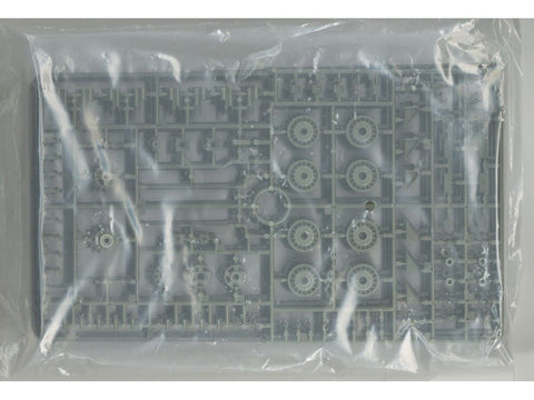 M-84A Jugoslavijos tankas 1/35 plastikinis surenkamas modelis