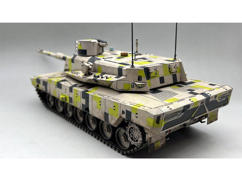 KF51U Panther 4 kartos tankas, plastikinis 1/35 Amusing Hobby