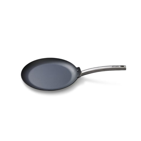 Keptuvė blynams Scanpan 25 cm, antracito nelipni danga ir ilga nerūdijančio plieno rankena, pateikta 45° kampu