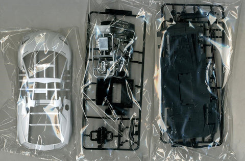 Aoshima Lamborghini Aventador LP700-4 Roadster 1/24 plastikinis rinkinys 05866