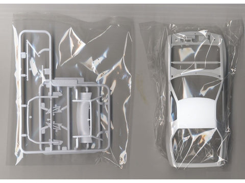 Aoshima Initial D Mazda RX-7 FC3S Hakone versija 1/24 surenkamas modelis