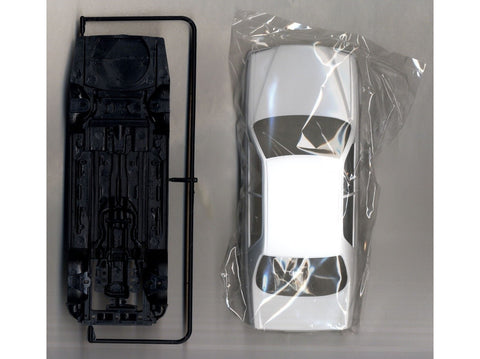 Aoshima Toyota Crown Majesta UZS151 Type C 1998 1/24 plastikinis modelis