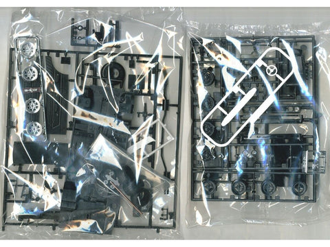 Aoshima Grand Champion Nissan Laurel 130 1/24 surenkamas plastikinis modelis