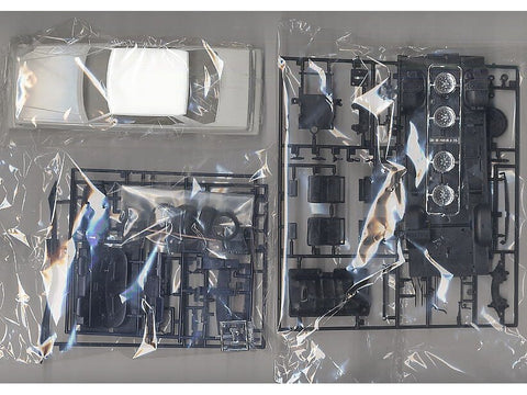 Aoshima Grand Champion Nissan Gloria 430 4 durų HT 280E Brougham 1/24