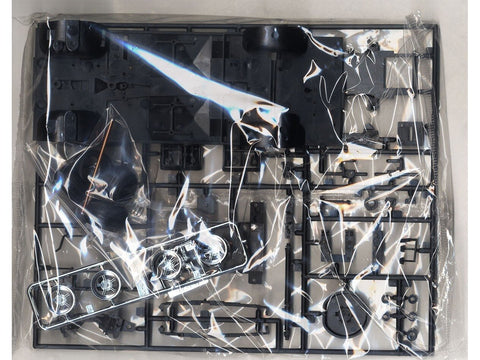 Aoshima Nissan Gloria 330 4DR HT 2000 SGL-E 1/24 surinkimo rinkinys