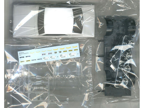 Aoshima Grand Champion Nissan Cedric/Gloria 330 1/24 surenkamas modelis