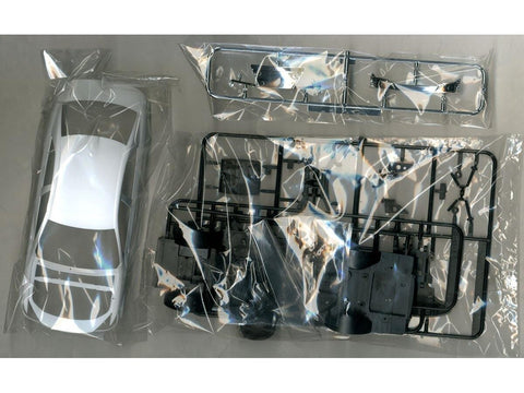 Aoshima Toyota Crown Hybrid Royal Saloon G 2012 1/24 surenkamas modelis