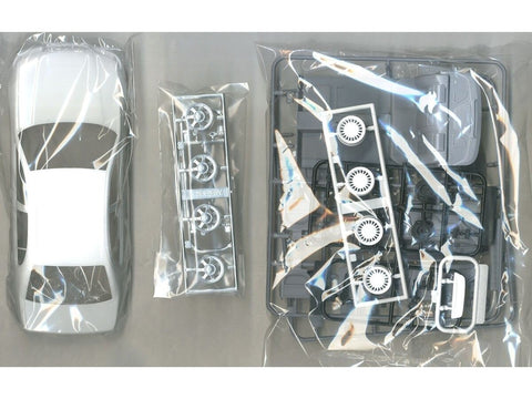 Aoshima Toyota Aristo JZS147 1991 1/24 plastikinis modelio rinkinys