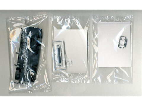 Aoshima LB Performance Nissan Skyline Kenmary 4 durų 1/24 surinkimo rinkinys