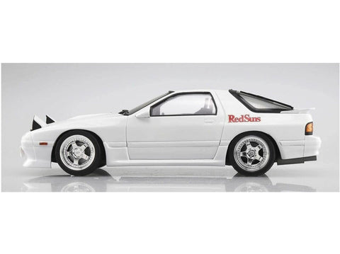 Aoshima Initial D Mazda RX-7 FC3S 1/24 plastikinis surenkamas modelis