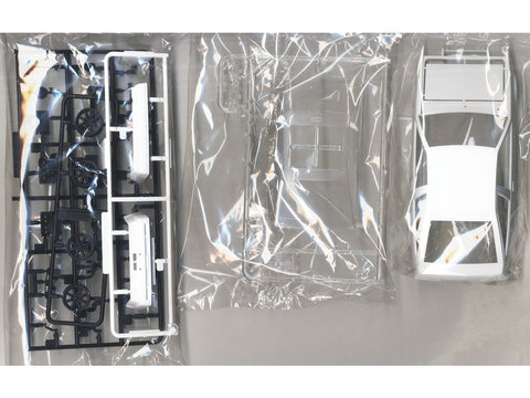 Aoshima Initial D AE86 Trueno Project D 1/24 su varikliu surinkimo rinkinys