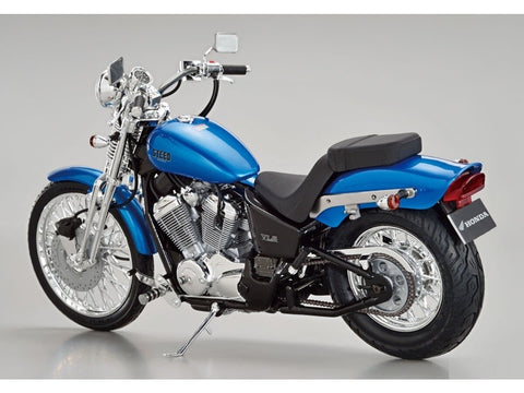 Aoshima Honda NC37 Steed VLS '98 1/12 plastikinis surenkamas motociklo modelis