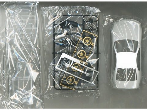 Aoshima JUN Auto Honda Prelude BB1 1991 – 1/24 surenkamas plastikinis modelis