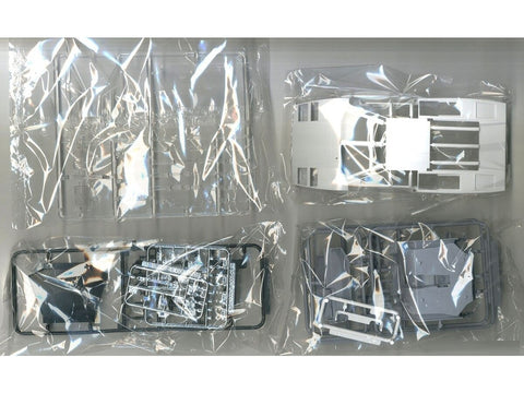 Aoshima Lamborghini Countach 5000 QV 1985/88 1/24 surenkamas modelis