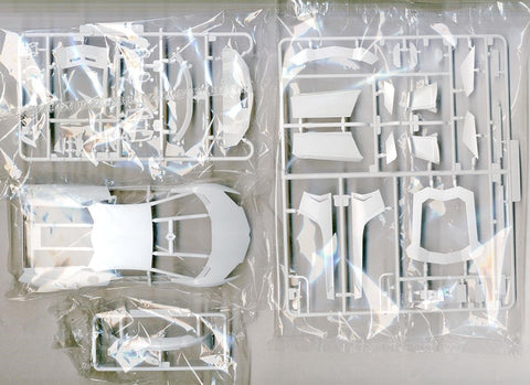 Aoshima Lamborghini Aventador 50° Anniversario 1/24 surenkamas modelis