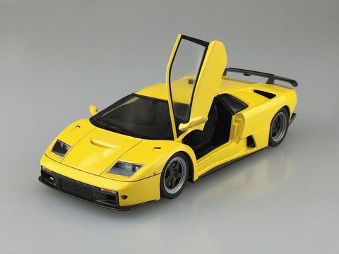 Aoshima Lamborghini Diablo GT 1/24 plastikinis modelio rinkinys