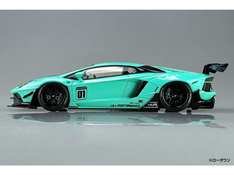 Aoshima LB-Works Lamborghini Aventador Limited Edition rinkinys