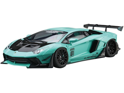 Aoshima LB-Works Lamborghini Aventador Limited Edition rinkinys