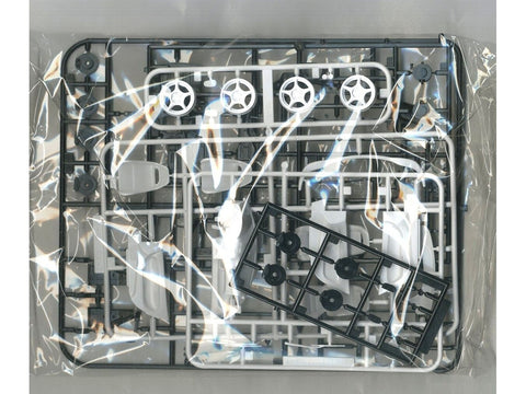 Aoshima Mazda Efini RX-7 FD3S '96 1/24 plastikinis surenkamas modelis