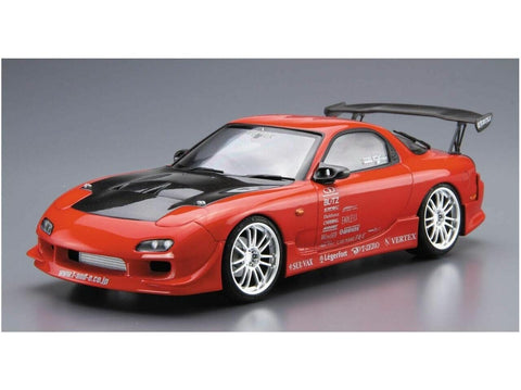 Aoshima Mazda RX-7 FD3S Vertex ’99 1/24 plastikinis surenkamas modelis