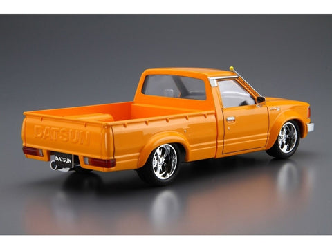 Aoshima Datsun 720 pikapas Custom 1/24 plastikinis modelio rinkinys