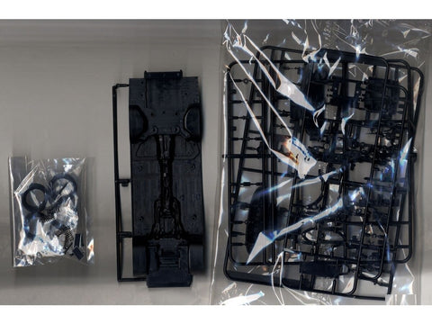 Aoshima Toyota Century VG45 '90 1/24 plastikinis surenkamas modelis