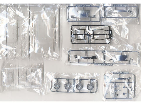 Aoshima Toyota Crown Royal Saloon GRS210/AWS210 1/24 surinkimo modelis