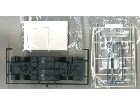 Aoshima Toyota Mark II GX81 2.0 Grande Twincam 24 '88 1/24 plastikinis modelis