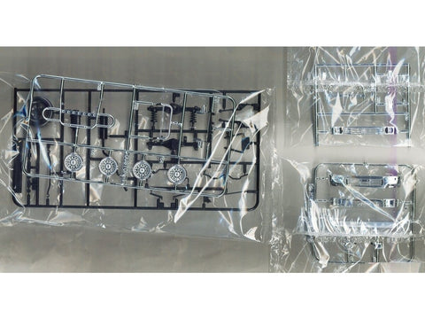 Aoshima Toyota Hilux Surf VZN130G SSR-X Wide Body 1991 1/24 surinkimo rinkinys