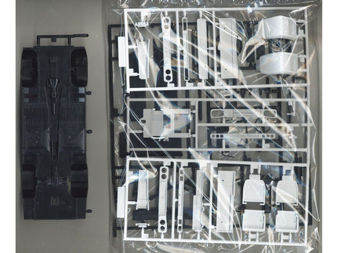 Aoshima Nissan Skyline 2000GT GC10 (1971) 1/24 plastikinis modelis