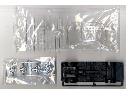 Aoshima Nissan Skyline R33 GTS25t Type M 1994 1/24 surenkamas modelis