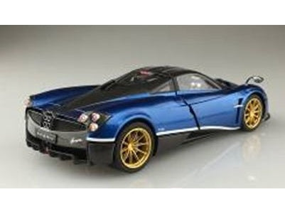 Aoshima Pagani Huayra Pachetto Tempesta 1/24 plastikinis modelis