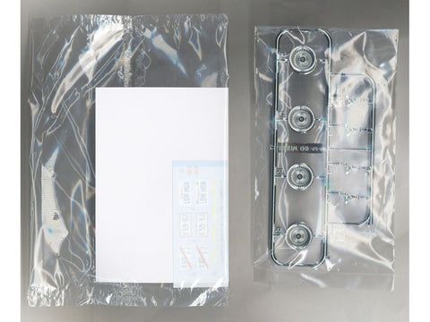 Aoshima 1/24 vieliniai ratlankiai 13" su sidabro danga – rinkinys