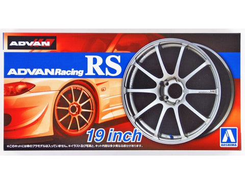 Aoshima Advan Racing RS 19'' ratlankių rinkinys 1/24