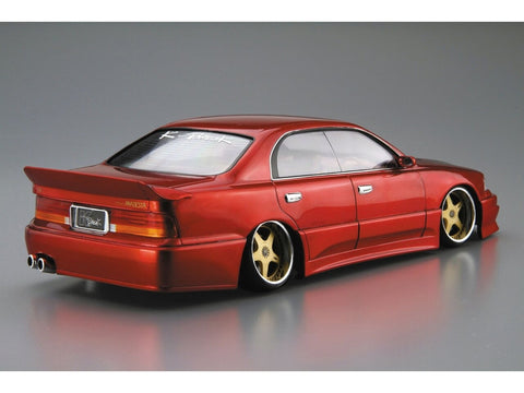 Aoshima K-Break Toyota Crown Majesta UZS141 ’91 1/24 surenkamas modelis