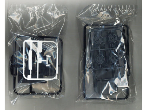 Aoshima Snap Kit Nissan Skyline GT-R R33, 1/32, balta (06456)