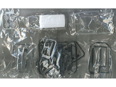 Aoshima Snap Kit Toyota Vellfire 1/32 – balto perlo Crystal Shine, surenkamas