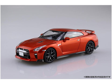 Aoshima Snap Kit Nissan GT-R R35 1/32 – blizgus oranžinis modelis