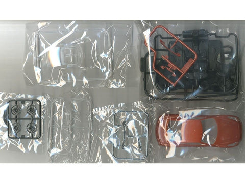 Aoshima Snap Kit Nissan GT-R R35 1/32 – blizgus oranžinis modelis