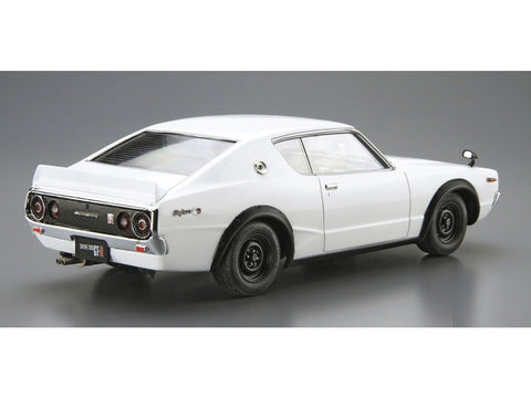Aoshima Nissan Skyline HT KPGC110 2000GT-R '73 1/24 plastikinis rinkinys