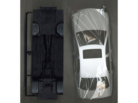 Aoshima Toyota Crown GRS182 (2003) 1/24 plastikinis surinkimo rinkinys