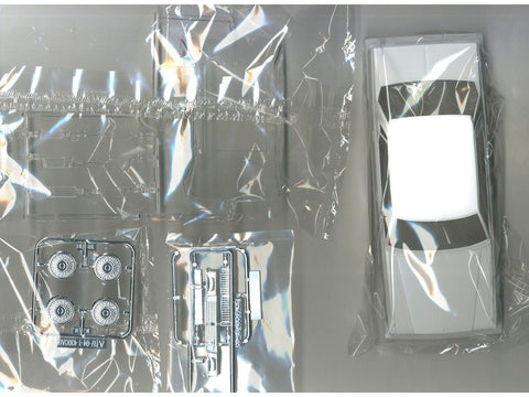 Aoshima Nissan P430 Cedric/Gloria 280E Brougham '82 1:24 plastikinis rinkinys