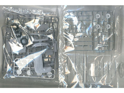 Aoshima MG MGB '74 1/24 plastikinis surenkamas modelis