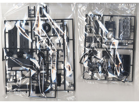 Aoshima Nissan Laurel HT 2000SGX ’72 1/24 plastikinis surenkamas modelis